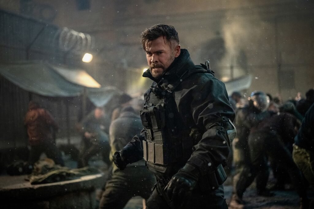Extraction 3: Chris Hemsworth Shares A New Look At His Training