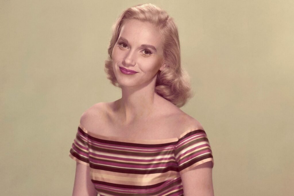 Oscar-Winner Eva Marie Saint Dies At 102