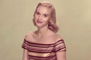 Oscar-Winner Eva Marie Saint Dies At 102